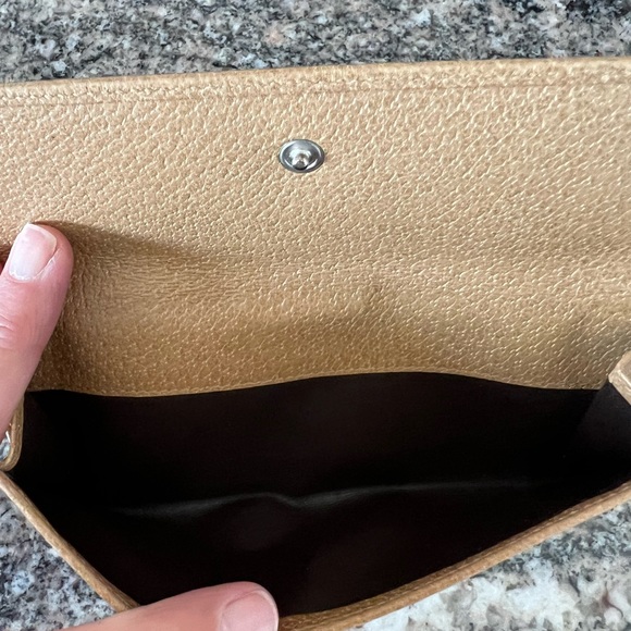 Authentic Gucci Wallet - Picture 6 of 10